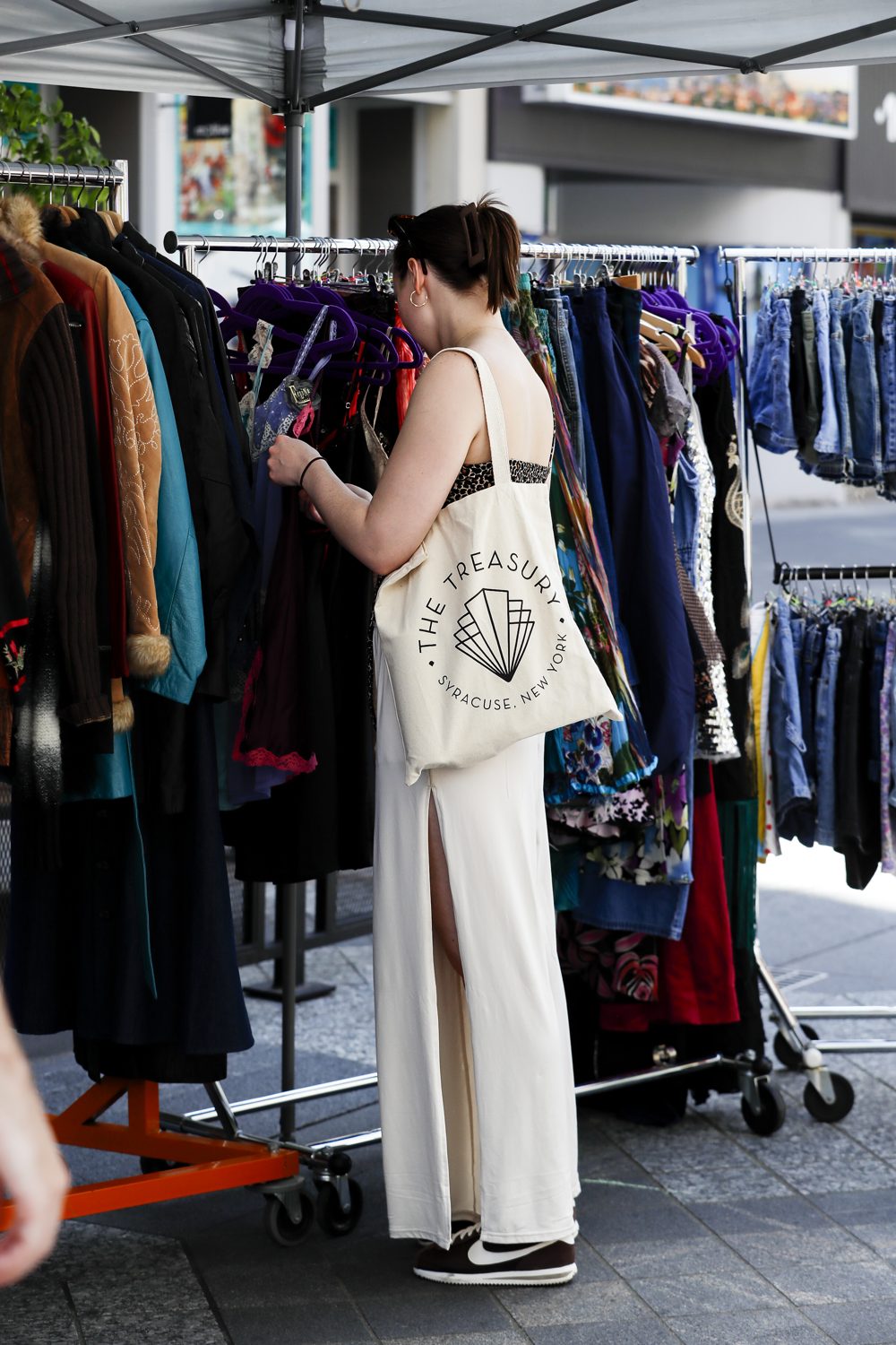 A Hangin' N Slangin' pop-up market in Denver